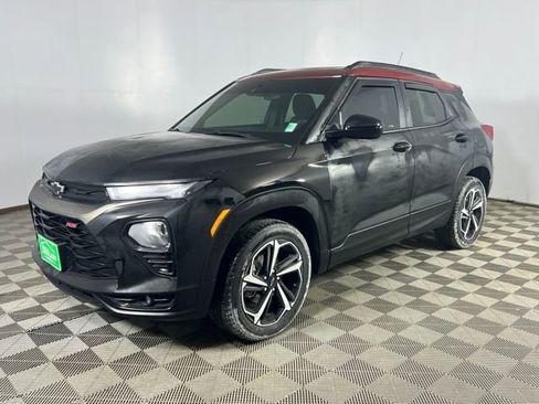 Used 2023 Chevrolet TrailBlazer RS w/ Sun and Liftgate Package image 11