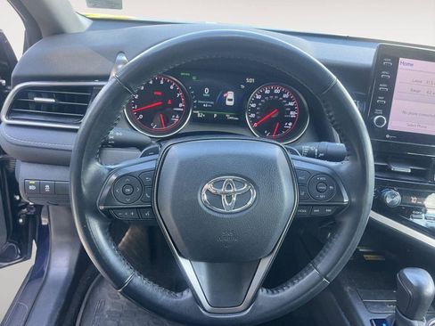 Used 2022 Toyota Camry XSE FWD image 41