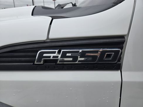 Used 2011 Ford F550 2WD Regular Cab Super Duty w/ Payload Upgrade Pkg image 7