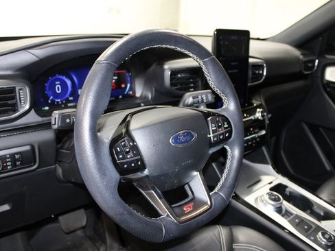 Used 2023 Ford Explorer ST w/ Equipment Group 401A AWD/4WD image 16