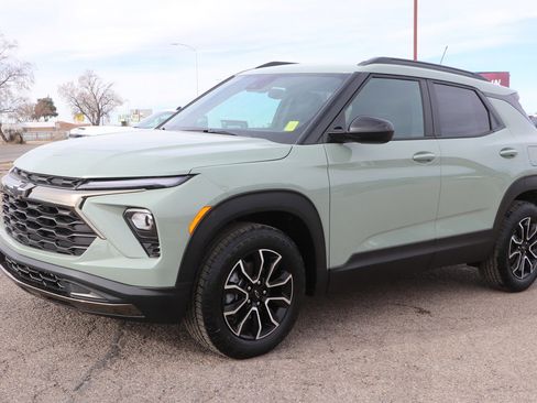 New 2026 Chevrolet TrailBlazer ACTIV w/ Driver Confidence Package image 3