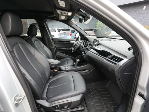 Used 2018 BMW X1 xDrive28i w/ Convenience Package AWD/4WD image 21