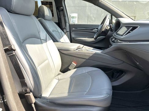 Used 2023 Buick Enclave Premium w/ Experience Buick Package FWD image 28