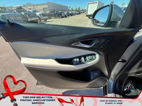 Used 2023 Buick Encore GX Essence w/ Experience Buick Package image 23