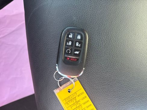 Used 2025 Honda Odyssey Sport-L image 32