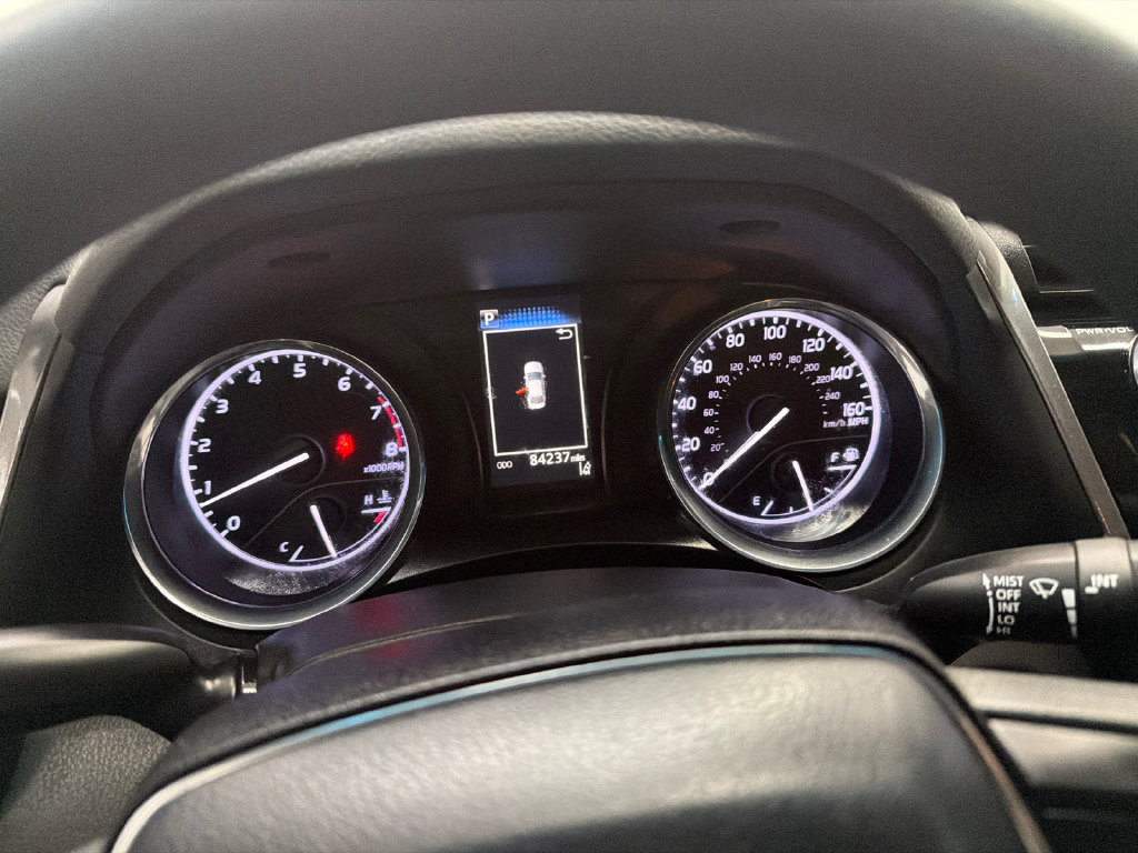 Used 2019 Toyota Camry LE FWD image 25