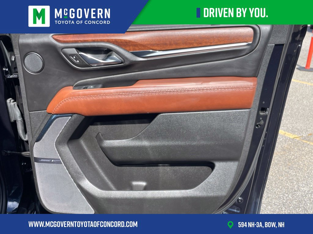Used 2023 GMC Yukon XL Denali Ultimate AWD/4WD image 36