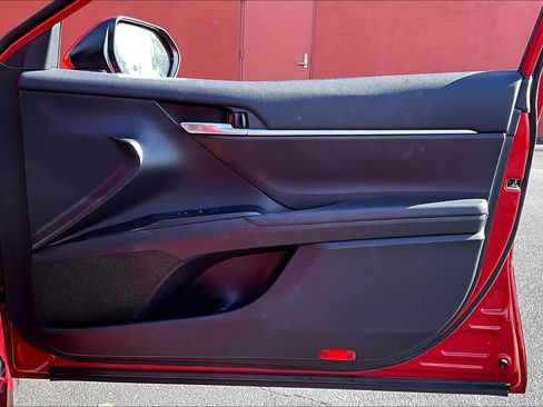 Used 2023 Toyota Camry SE w/ Convenience Package image 22