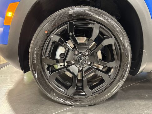 Certified 2025 Kia Seltos X-Line AWD/4WD image 2