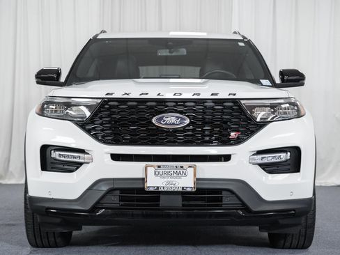 Certified 2024 Ford Explorer ST w/ Equipment Group 401A image 2