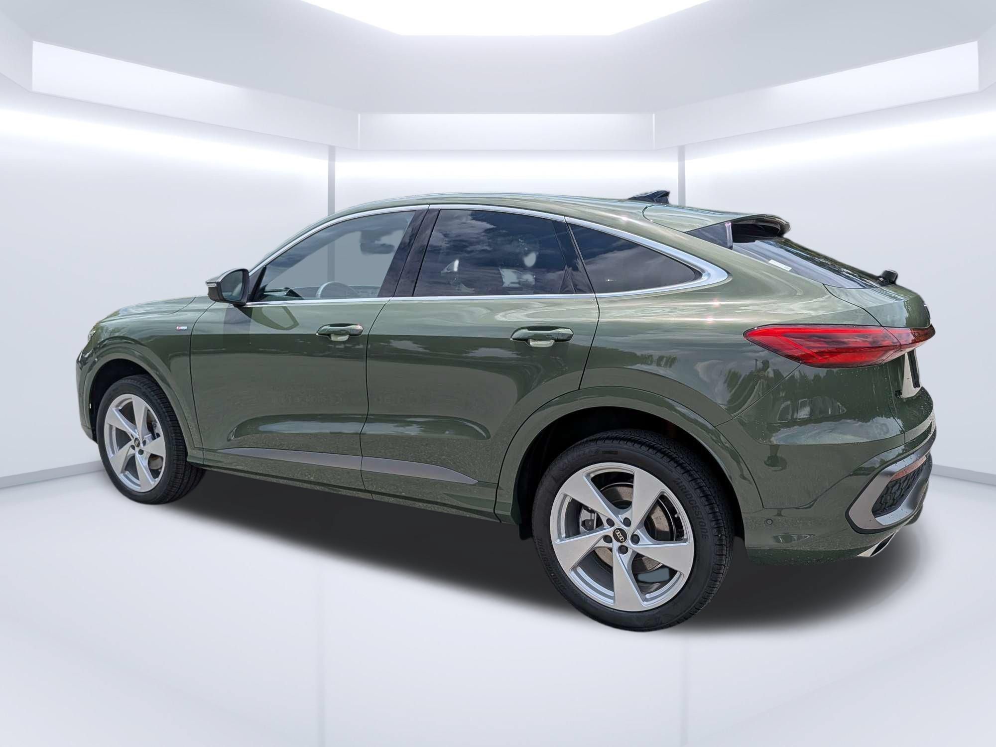 New 2026 Audi Q5 Premium Plus AWD/4WD image 5