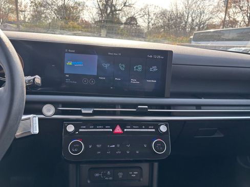 Used 2025 Hyundai Tucson Blue image 18