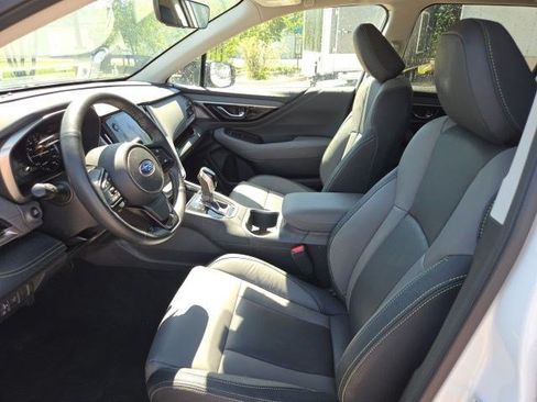 Certified 2025 Subaru Outback Onyx Edition AWD/4WD image 11