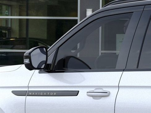 New 2026 Lincoln Navigator L Black Label AWD/4WD image 66