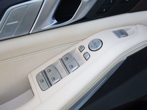 Used 2019 BMW X7 xDrive40i image 35