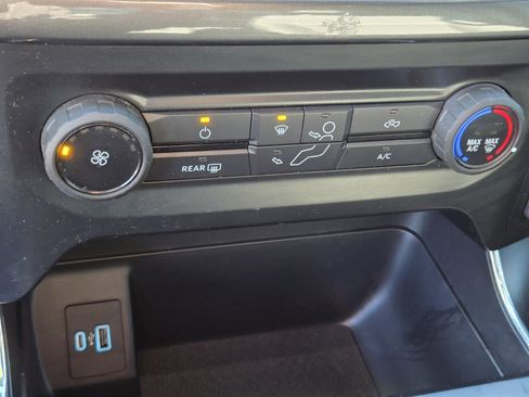 Certified 2022 Ford F150 XL w/ STX Appearance Package image 21