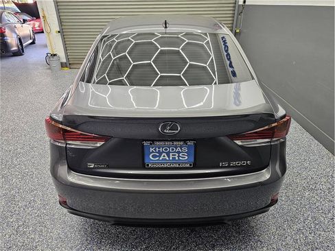 Used 2017 Lexus IS 200t F Sport w/ F Sport Package image 4