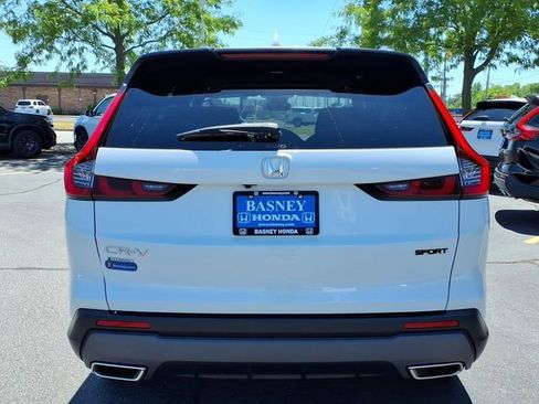 Certified 2024 Honda CR-V Sport image 9