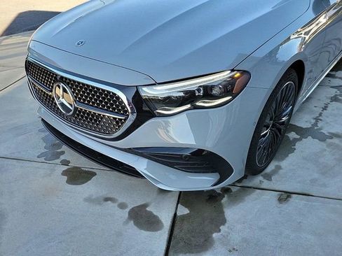 New 2025 Mercedes-Benz E 350 4MATIC Sedan image 11