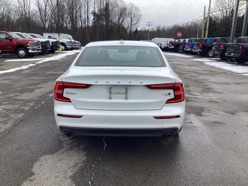 Used 2020 Volvo S60 T6 Momentum image 6