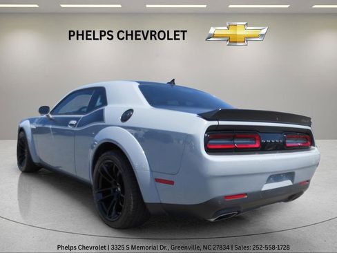 Used 2021 Dodge Challenger R/T Scat Pack RWD image 5