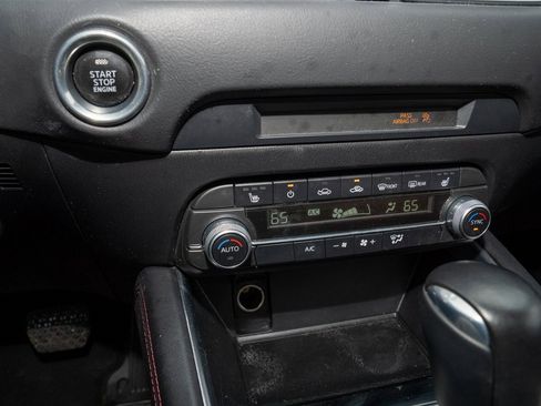 Used 2023 MAZDA CX-5 Carbon Edition image 16