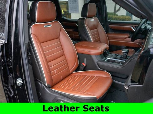 Used 2025 GMC Sierra 1500 Denali Ultimate image 9