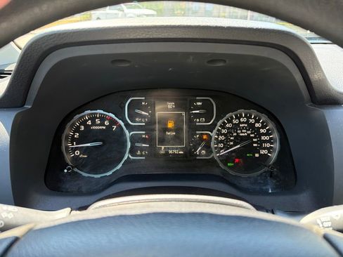 Used 2021 Toyota Tundra SR5 AWD/4WD image 11