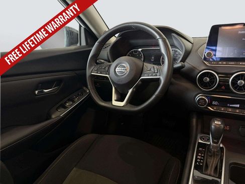 Used 2023 Nissan Sentra SR w/ Electronics Package FWD image 20
