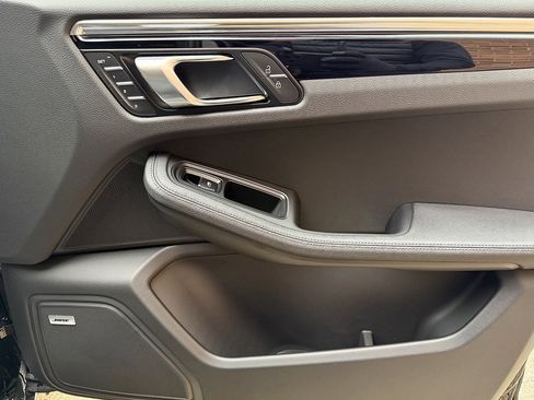 New 2026 Porsche Macan S image 23