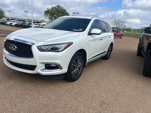 Used 2019 INFINITI QX60 Luxe w/ Sensory Package image 1