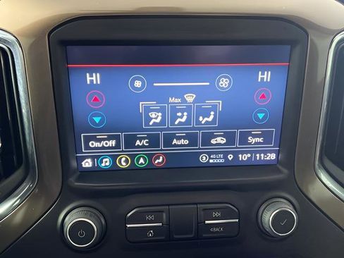 Used 2022 Chevrolet Silverado 2500 High Country w/ Z71 Off-Road Package image 19