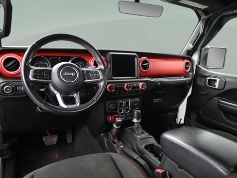 Used 2021 Jeep Wrangler Unlimited Rubicon image 32