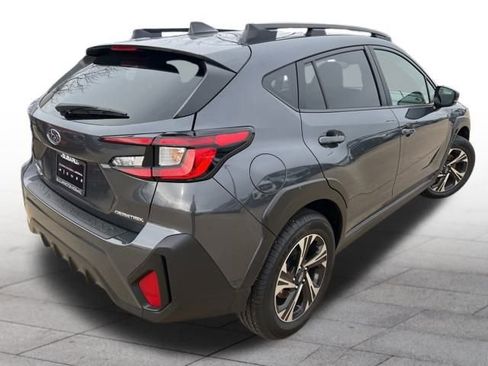 Used 2024 Subaru Crosstrek 2.0i Premium image 6