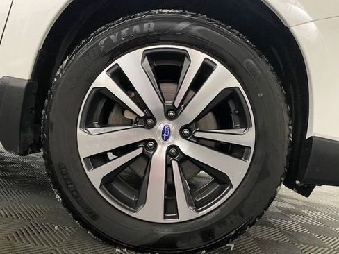Used 2018 Subaru Outback 2.5i Limited image 20