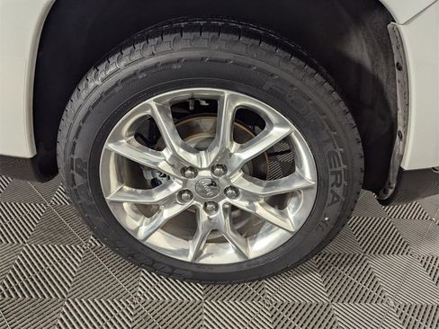 Certified 2015 Jeep Grand Cherokee Summit image 20