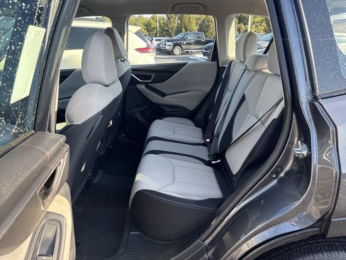 Used 2022 Subaru Forester image 20