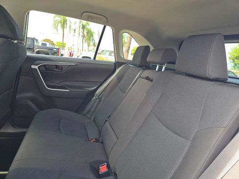 Certified 2025 Toyota RAV4 LE FWD image 17