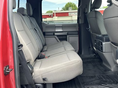 Used 2021 Ford F250 XLT w/ XLT Premium Package AWD/4WD image 13