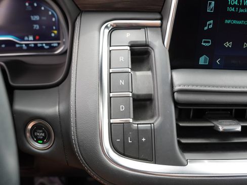 Certified 2024 Chevrolet Tahoe Z71 w/ Luxury Package AWD/4WD image 36