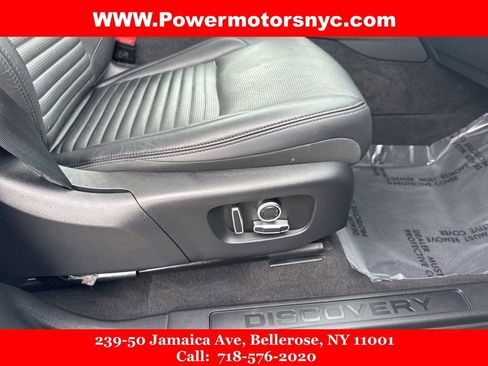 Used 2022 Land Rover Discovery Sport S image 16