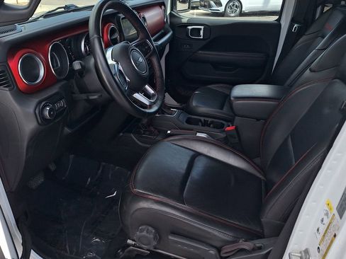 Used 2018 Jeep Wrangler Unlimited Rubicon AWD/4WD image 10