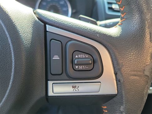 Used 2017 Subaru Crosstrek 2.0i Limited image 24