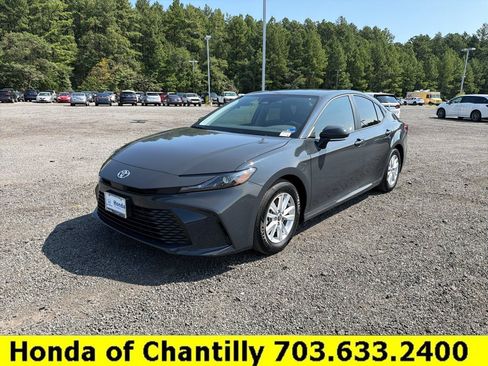 Used 2025 Toyota Camry LE w/ Convenience Package FWD image 3