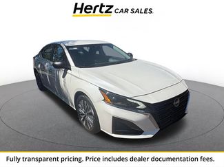 Used 2025 Nissan Altima 2.5 SV FWD video 1