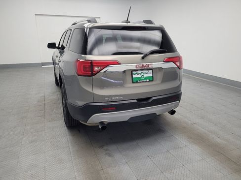 Used 2019 GMC Acadia SLT image 6