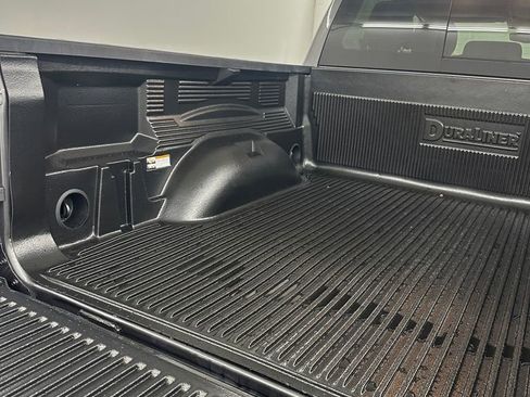 Used 2023 RAM 1500 Big Horn image 30