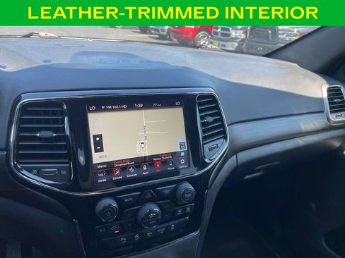 Used 2021 Jeep Grand Cherokee Laredo X AWD/4WD image 14