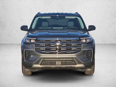 New 2026 Ford Explorer Active RWD image 6