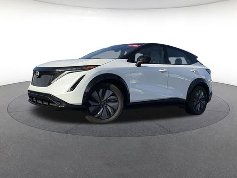 Used 2023 Nissan Ariya AWD image 1
